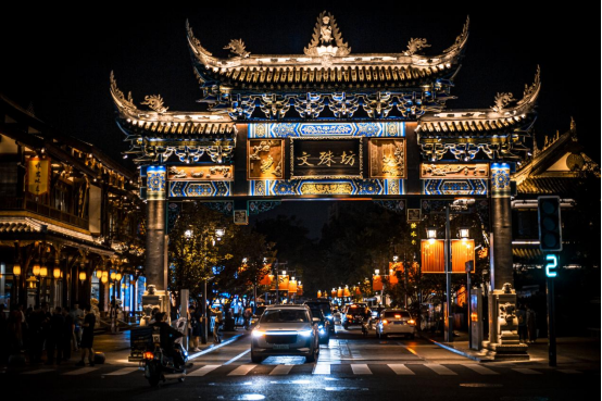 （改）光影里的烟火长卷：文殊坊何以成为成都文商旅融合的 活名片(5)1468